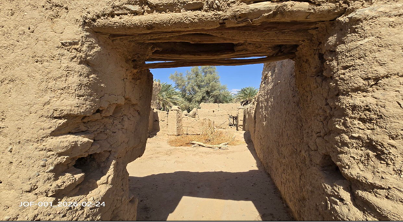 جدران طينية سميكة في حي الرحبيين